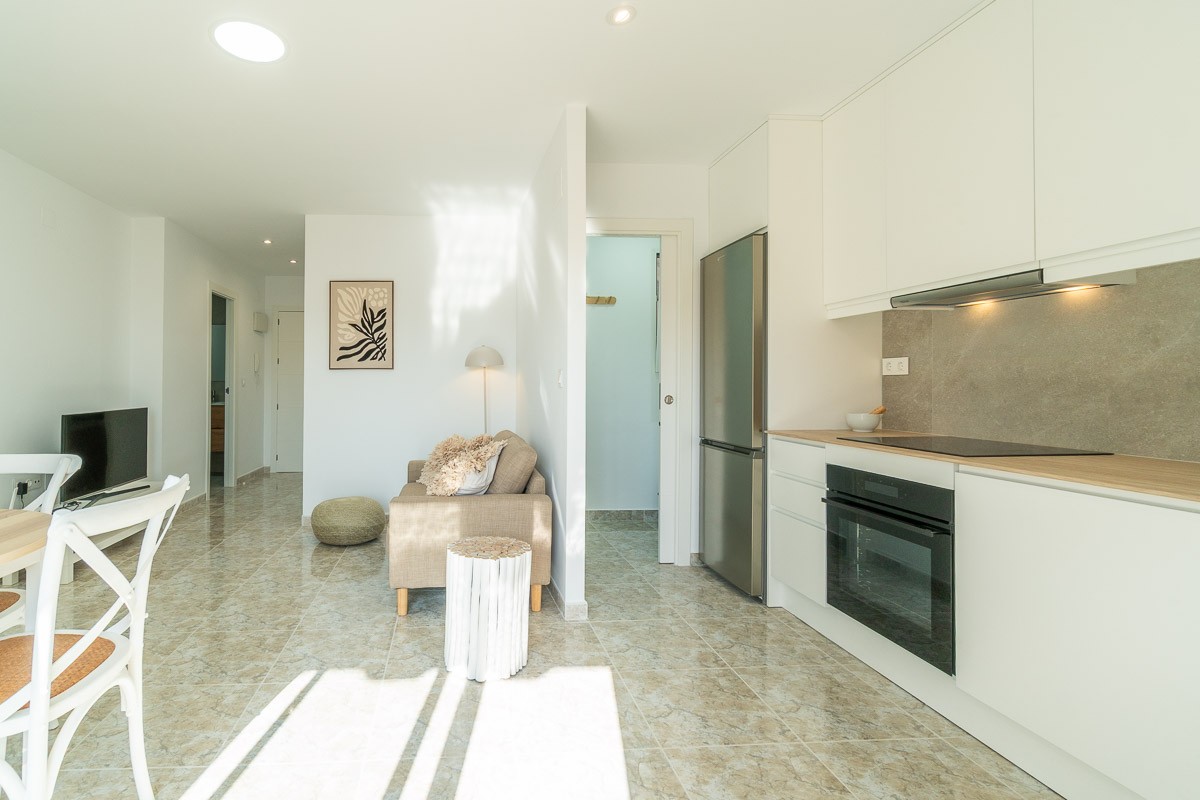 Master bedroom in apartment for sale in Torrevieja