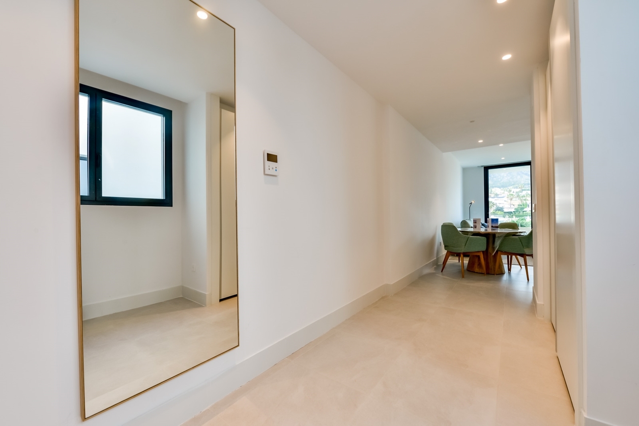 Bedroom in apartment for sale in Alfas del Pi