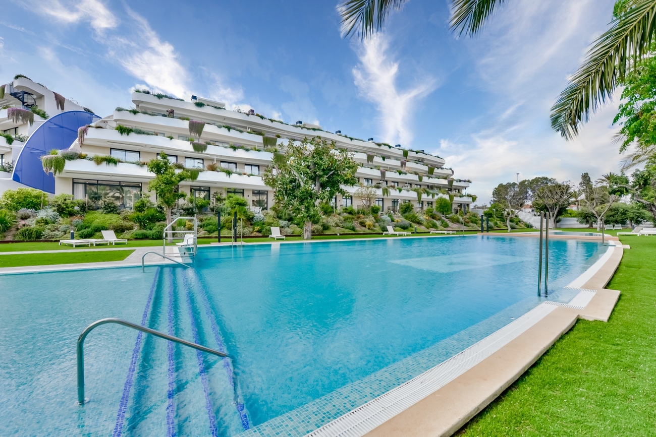 Living room in apartment for sale in Alfas del Pi