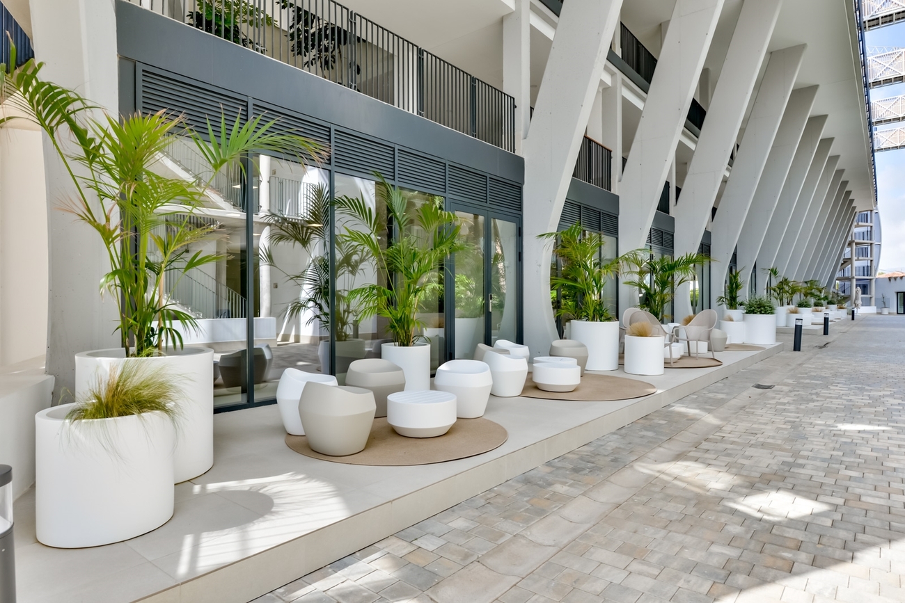 Pool area in apartment for sale in Alfas del Pi