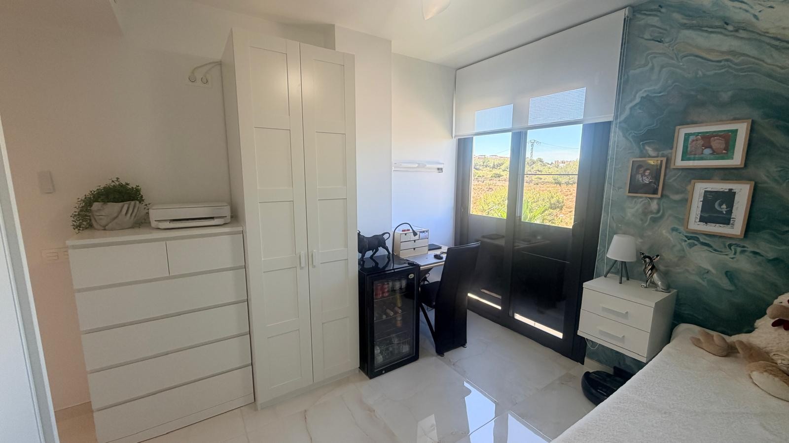 Master bedroom in apartment for sale in Los Altos