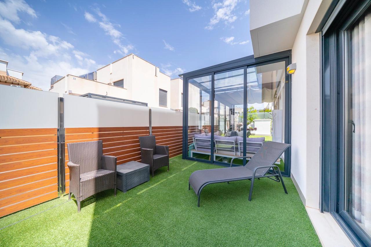 Kitchen in villa for sale in Torrevieja