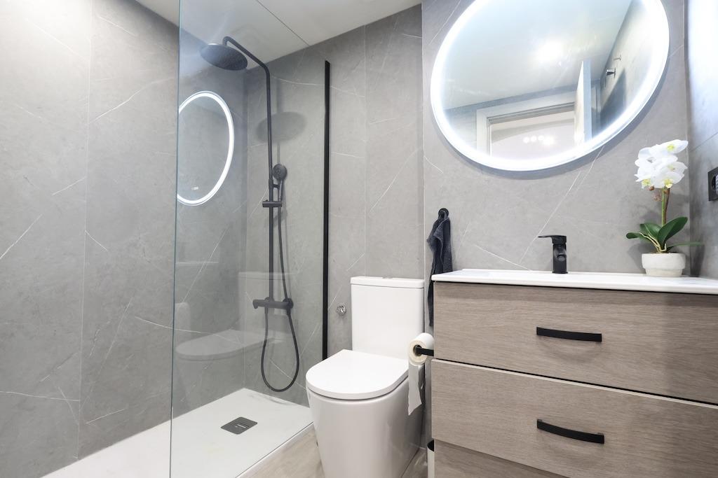 Master bedroom in apartment for sale in Orihuela Costa