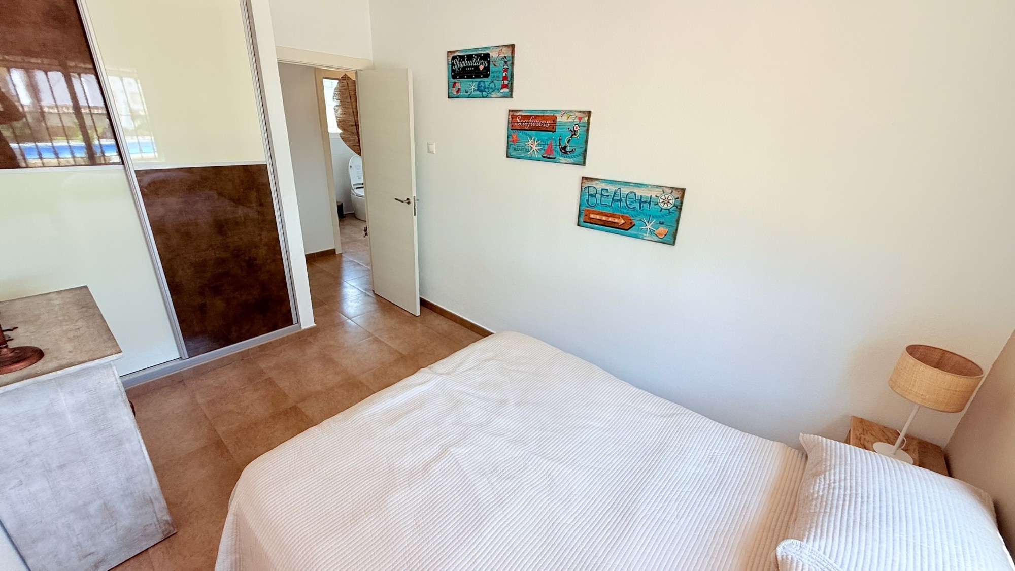 Exterior view in villa for sale in Catral