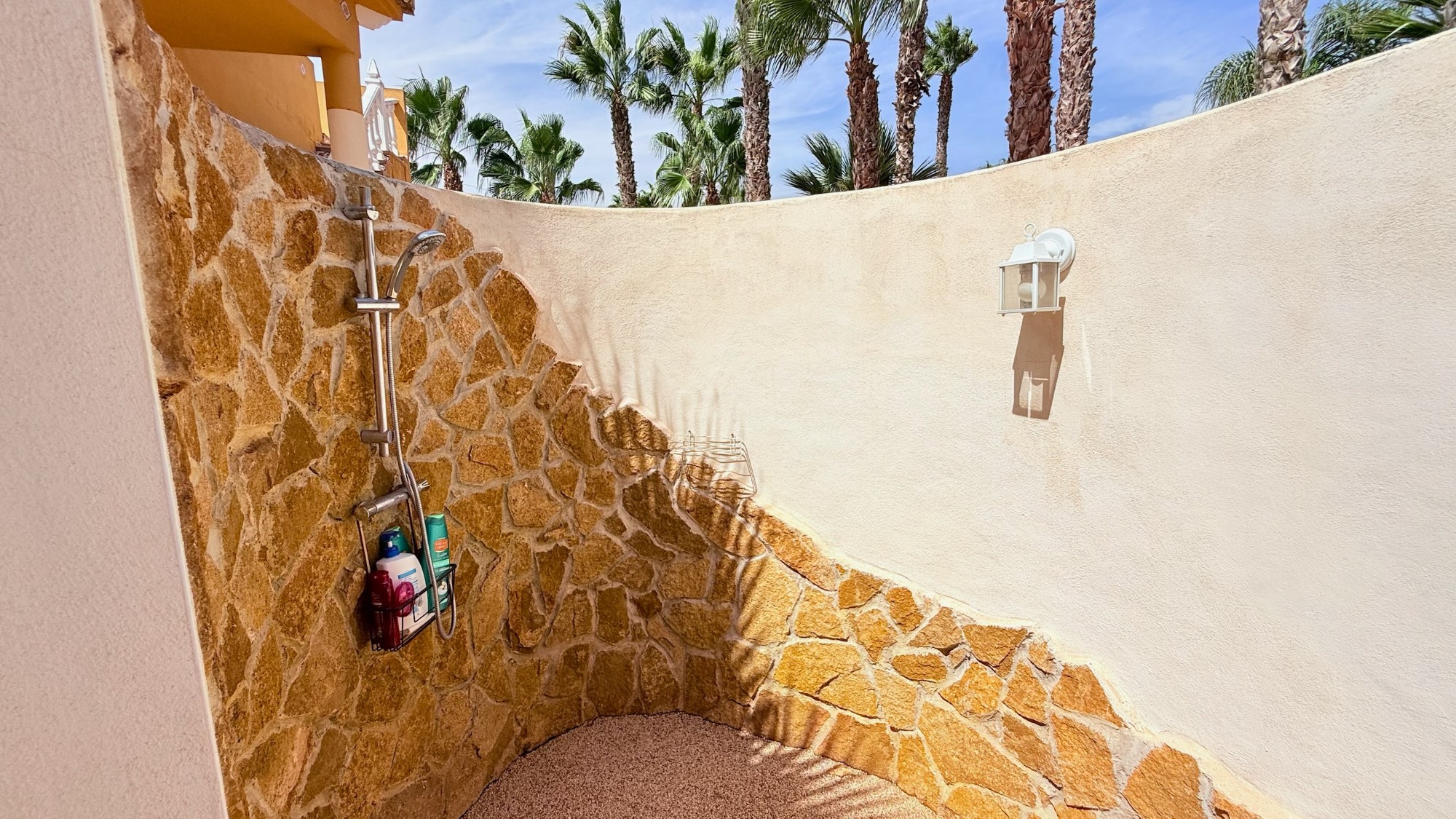 Kitchen in villa for sale in Catral