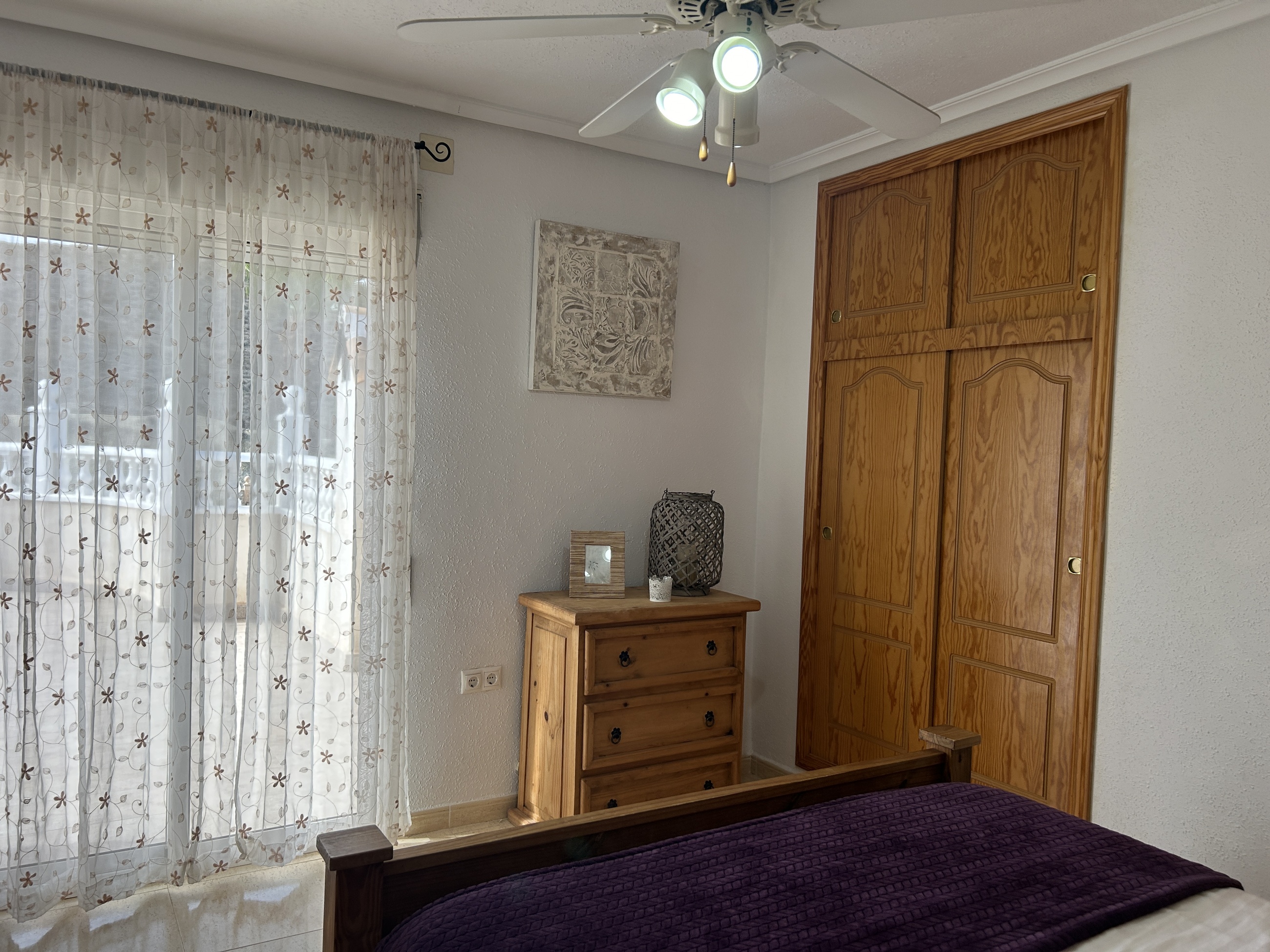 Master bedroom in villa for sale in Camposol