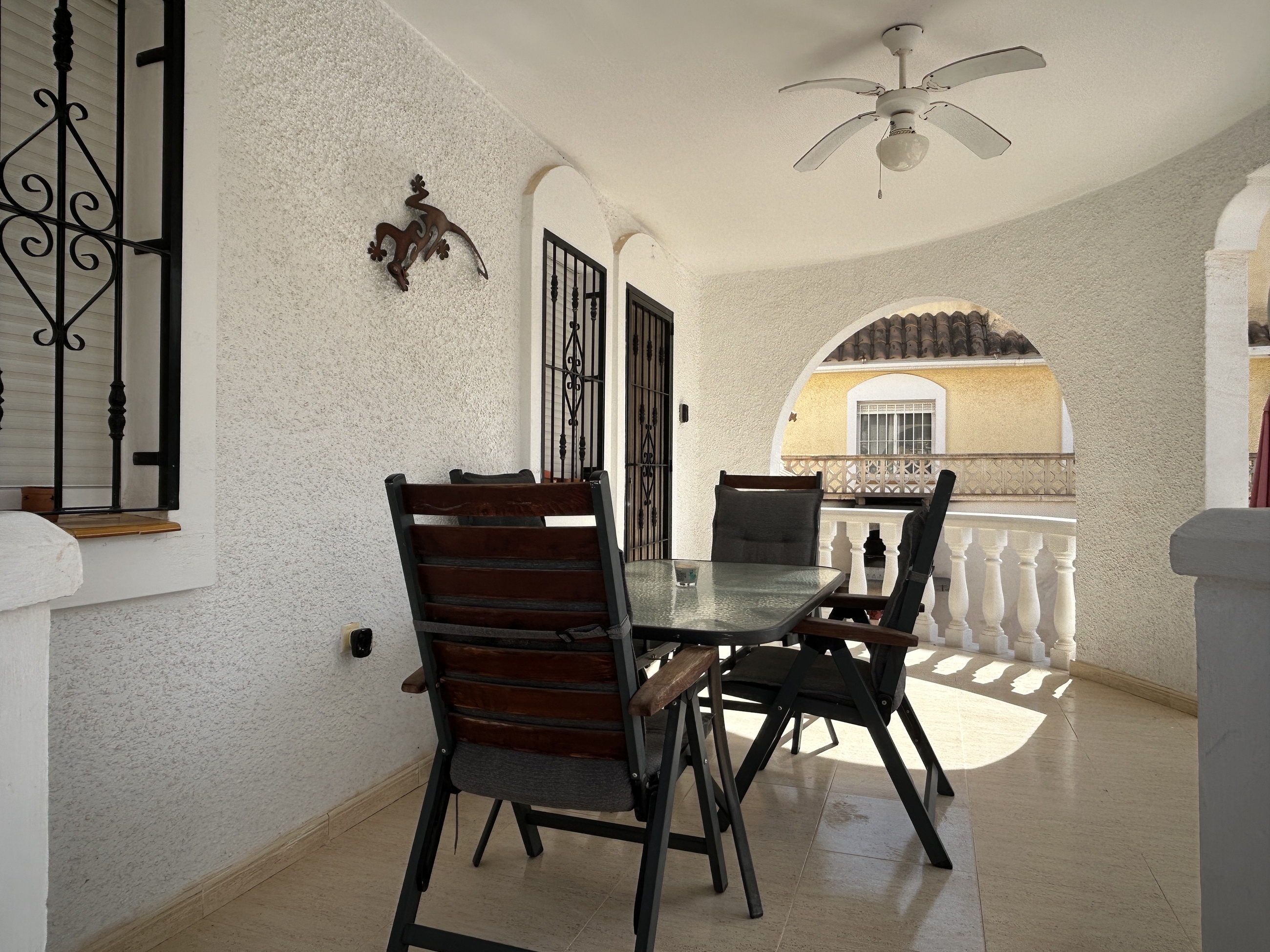 Garden in villa for sale in Camposol
