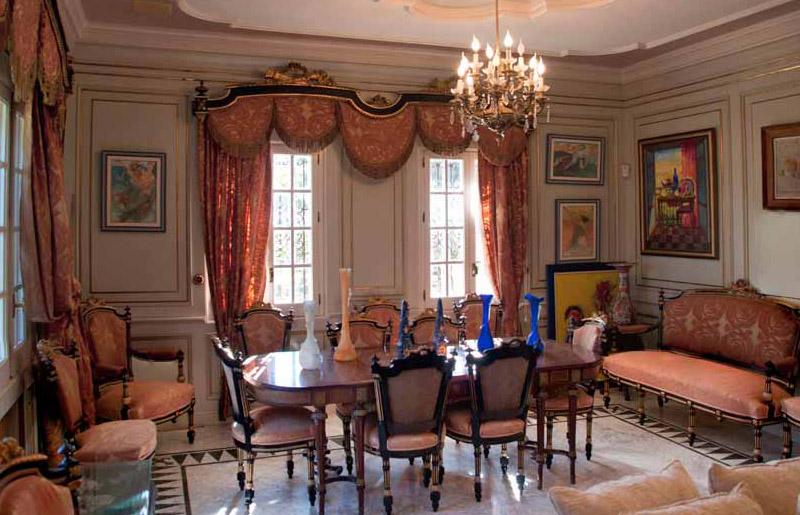Dining area in villa for sale in Villamartin