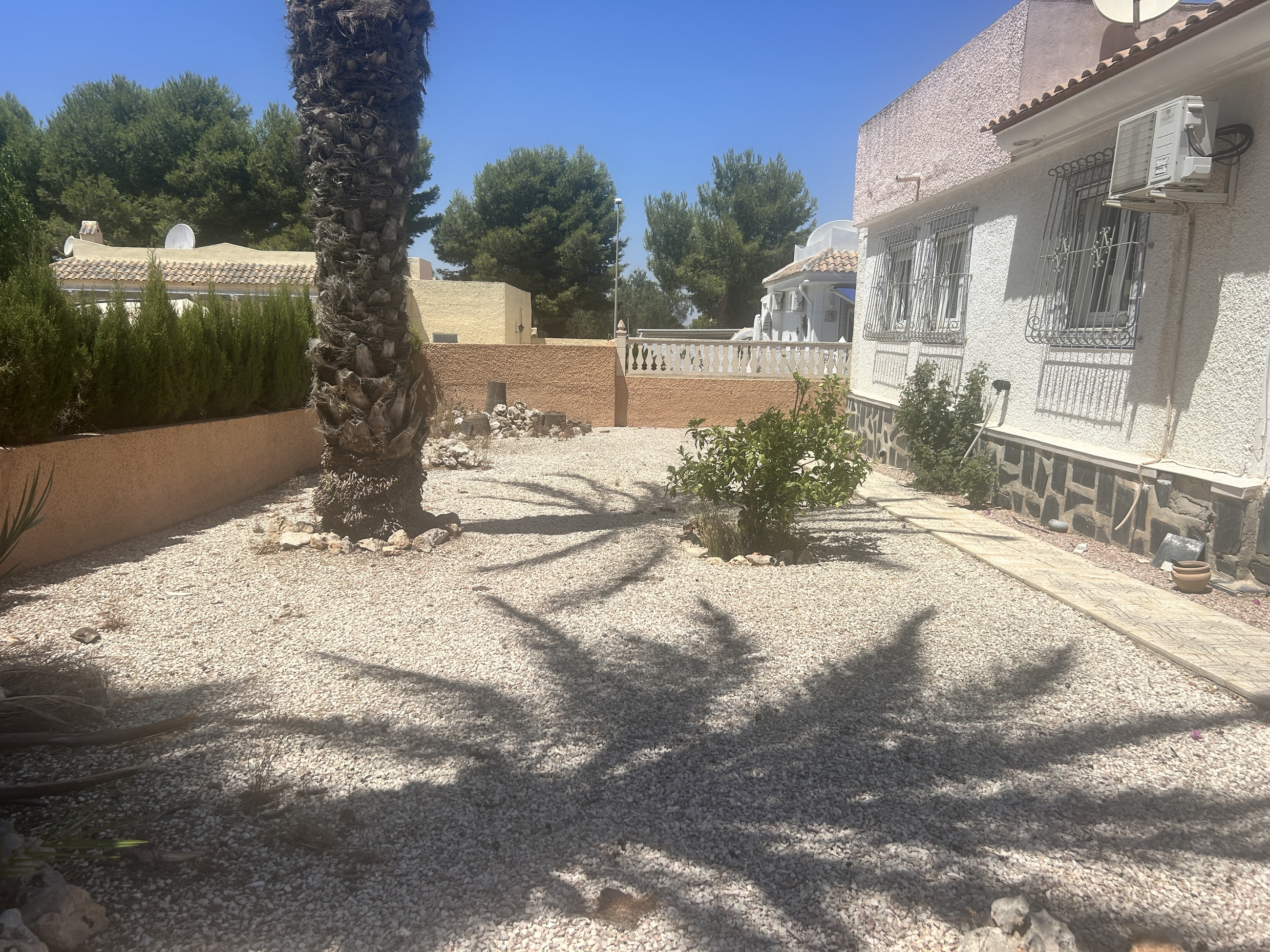Exterior view in villa for sale in Camposol