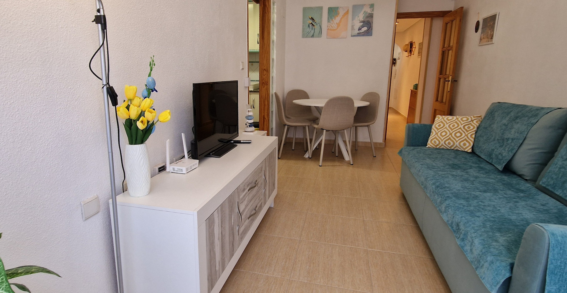Master bedroom in apartment for sale in Guardamar del Segura