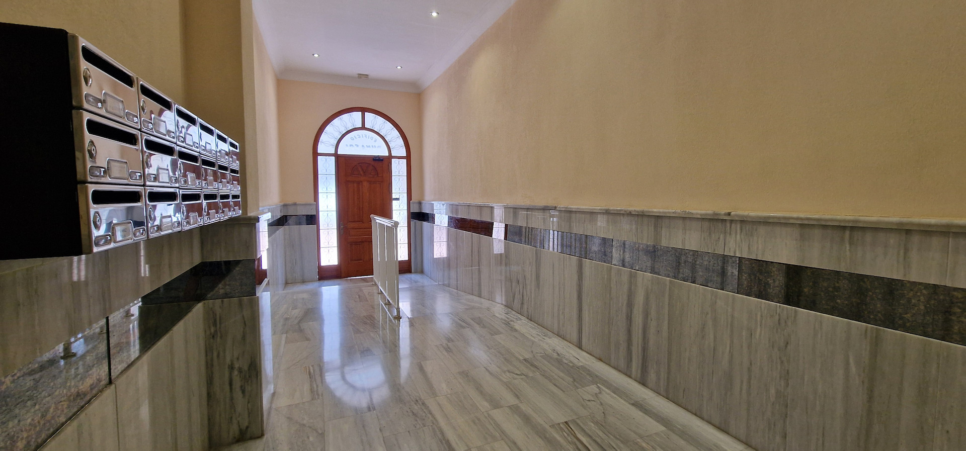 Dining area in apartment for sale in Guardamar del Segura