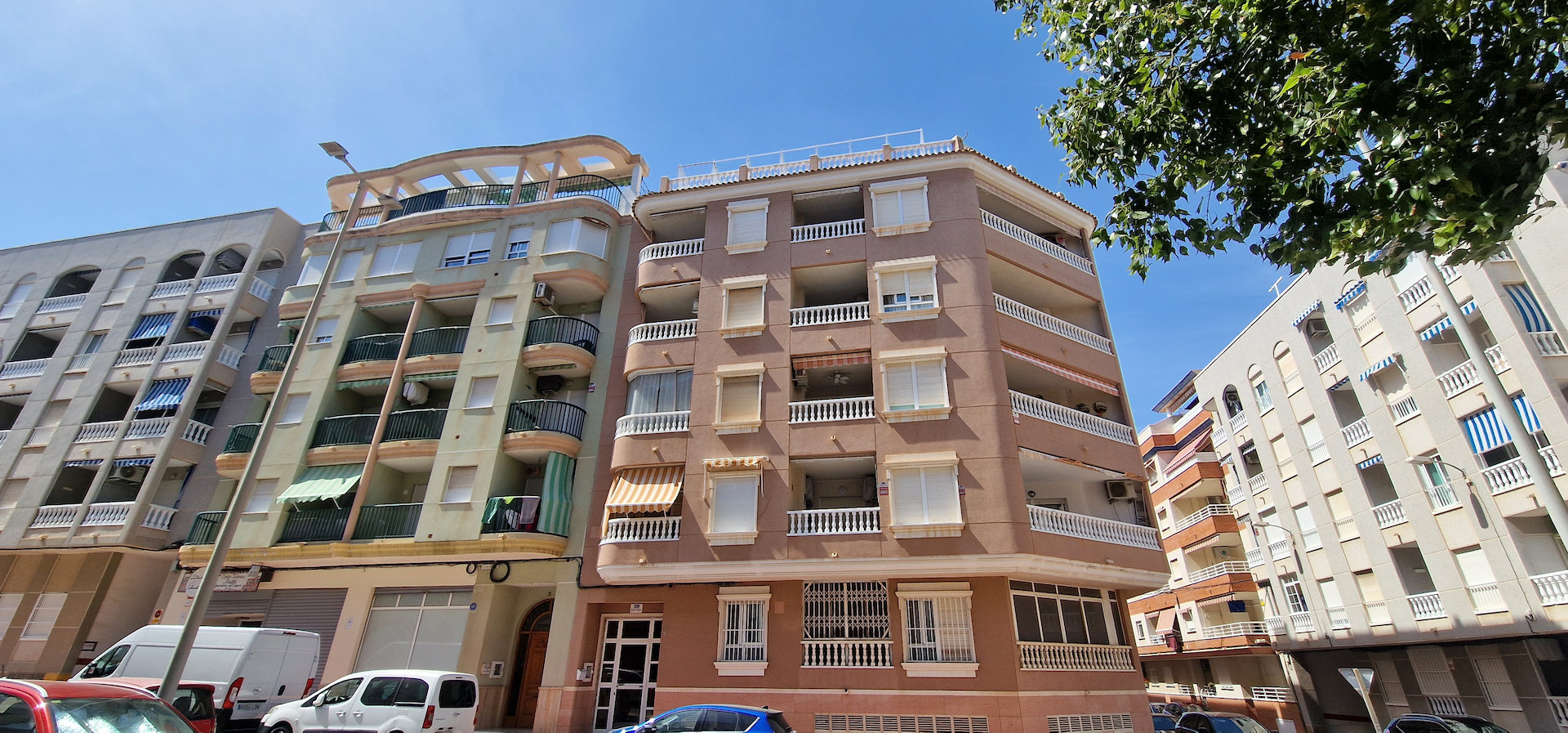 Bedroom in apartment for sale in Guardamar del Segura
