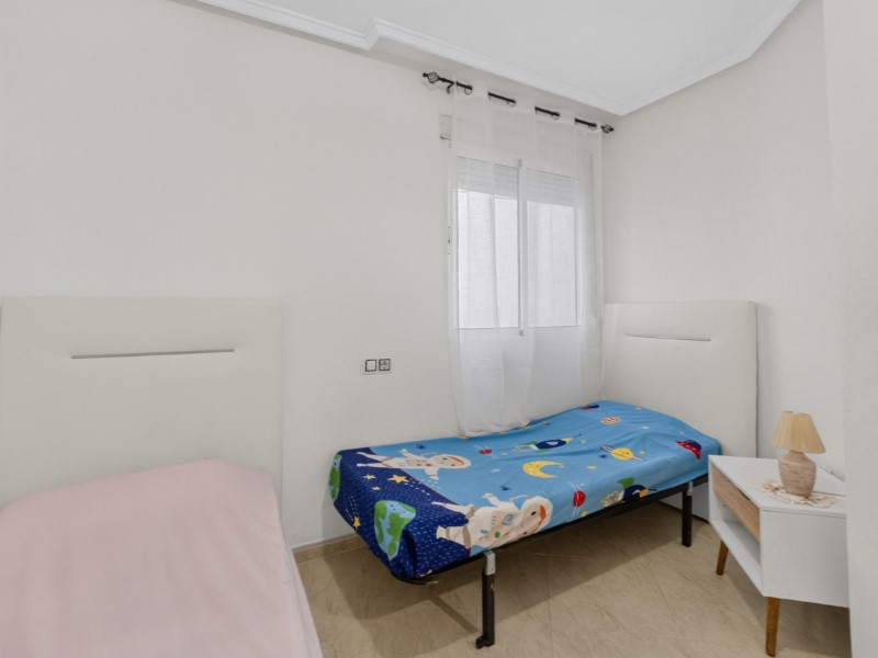 Terrace in apartment for sale in Torrevieja