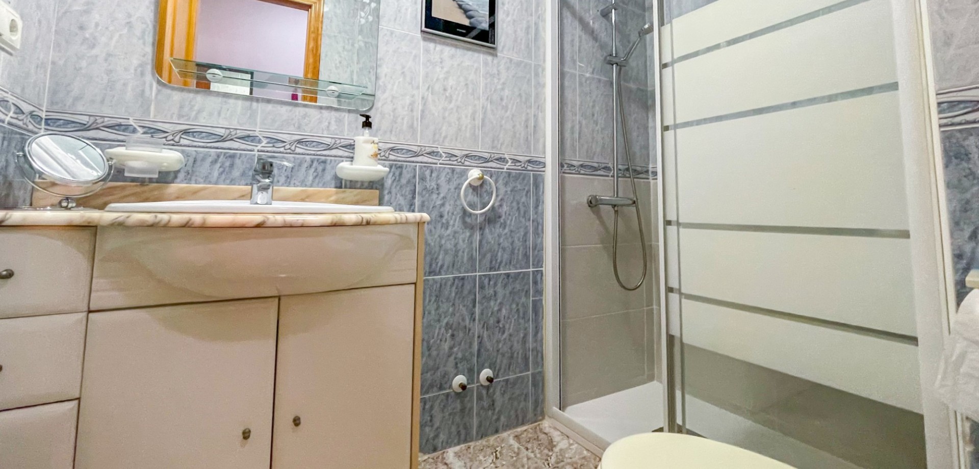 Bathroom in apartment for sale in Torrevieja