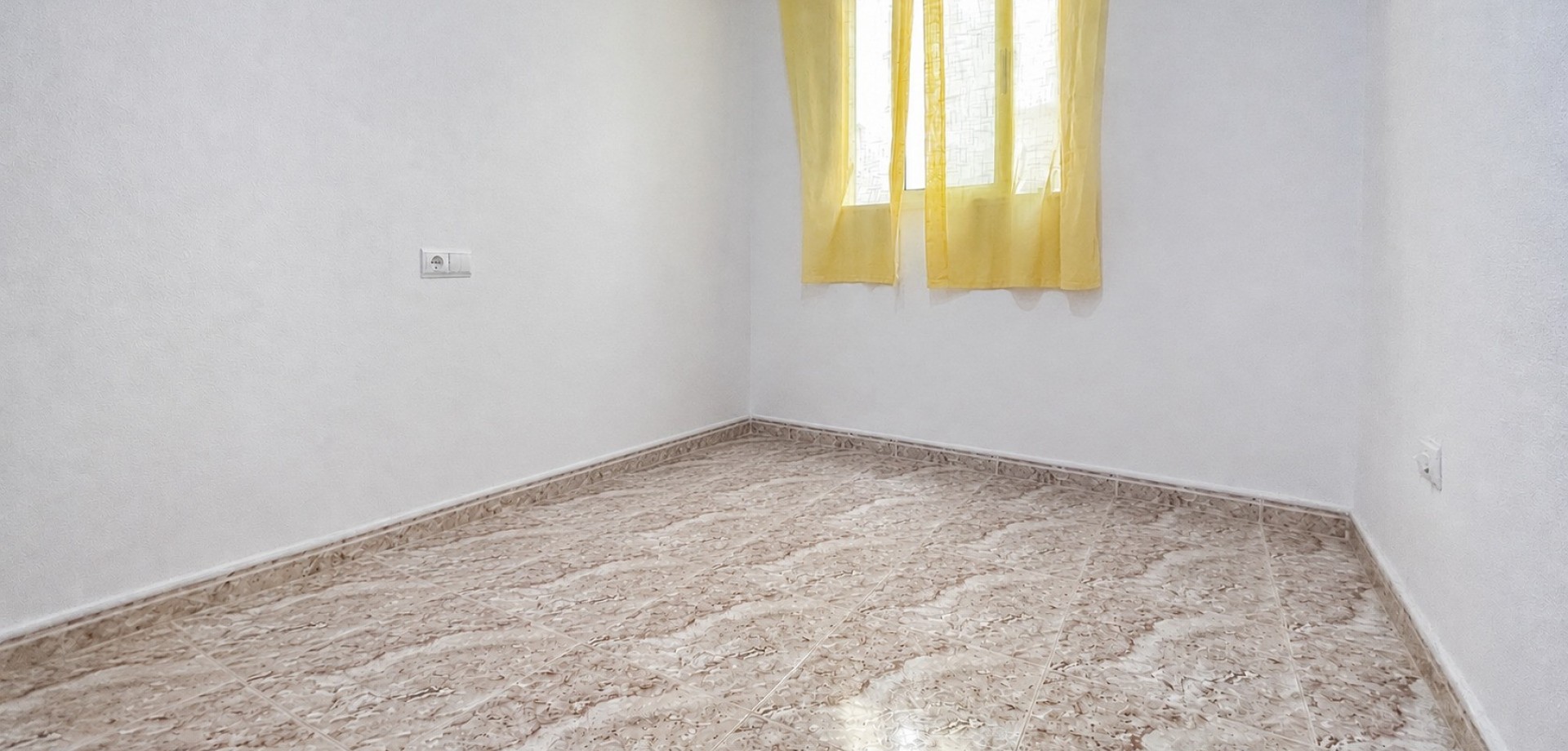 Garden in apartment for sale in Torrevieja