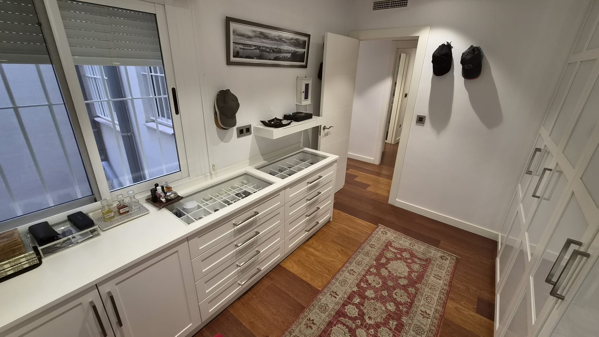 Bedroom in apartment for sale in Torrevieja