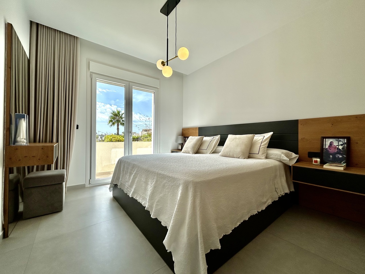 Terrace in villa for sale in Algorfa