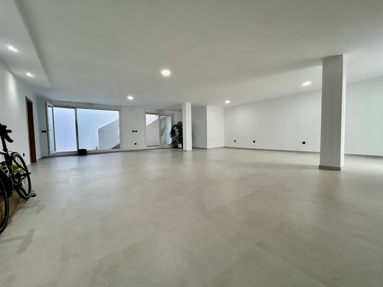 Dining area in villa for sale in Algorfa