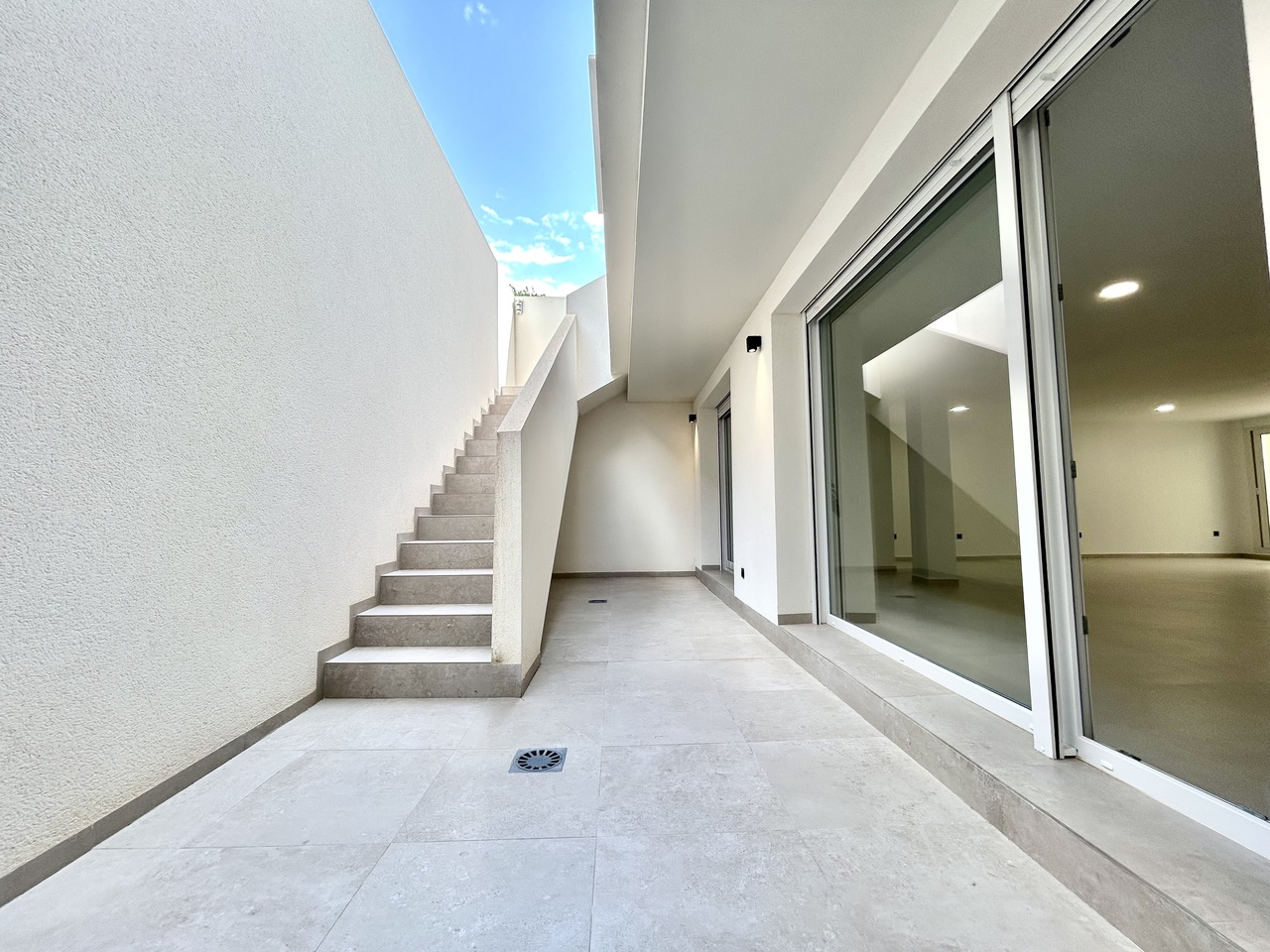 Dining area in villa for sale in Algorfa