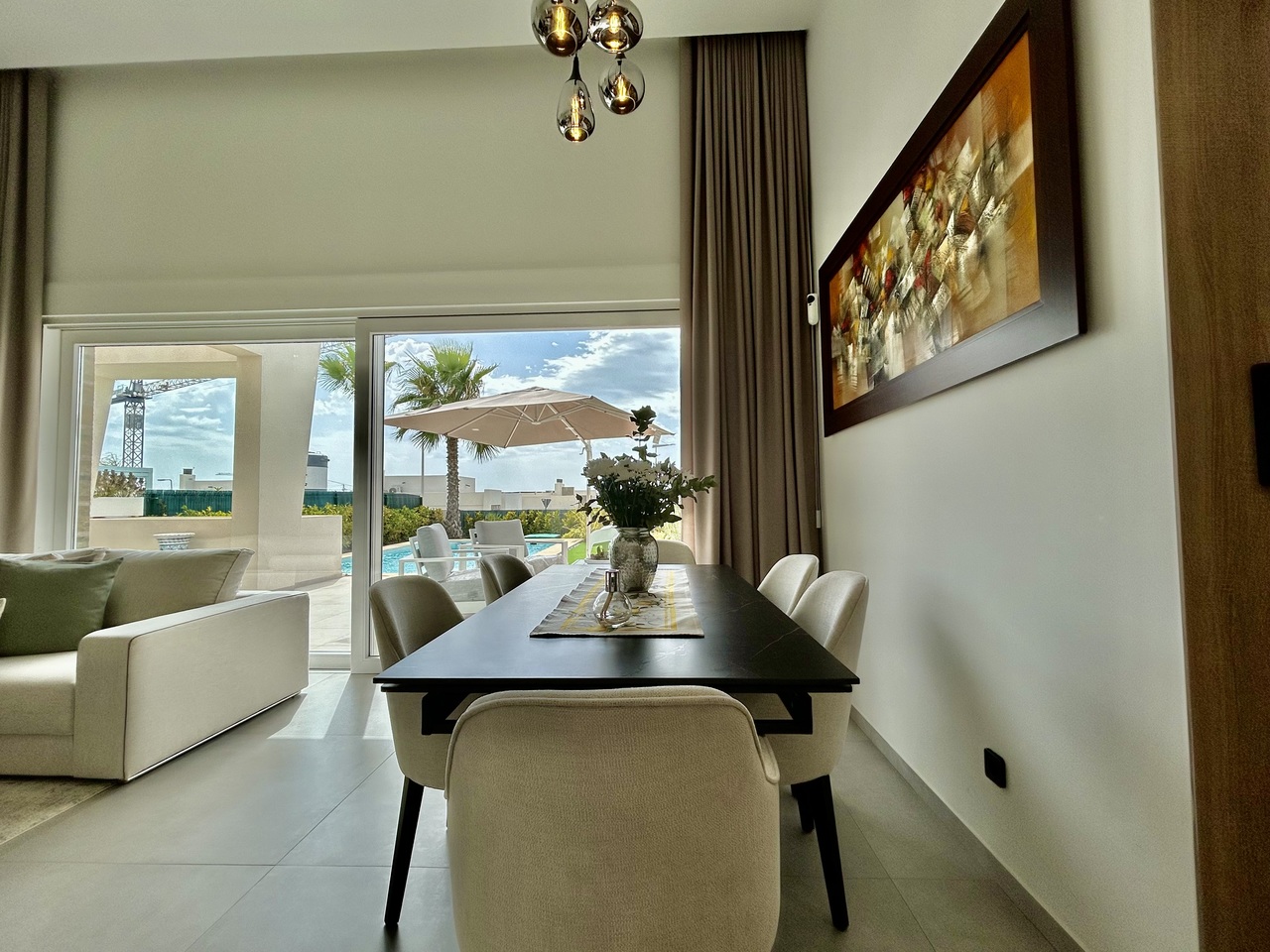 Dining area in villa for sale in Algorfa