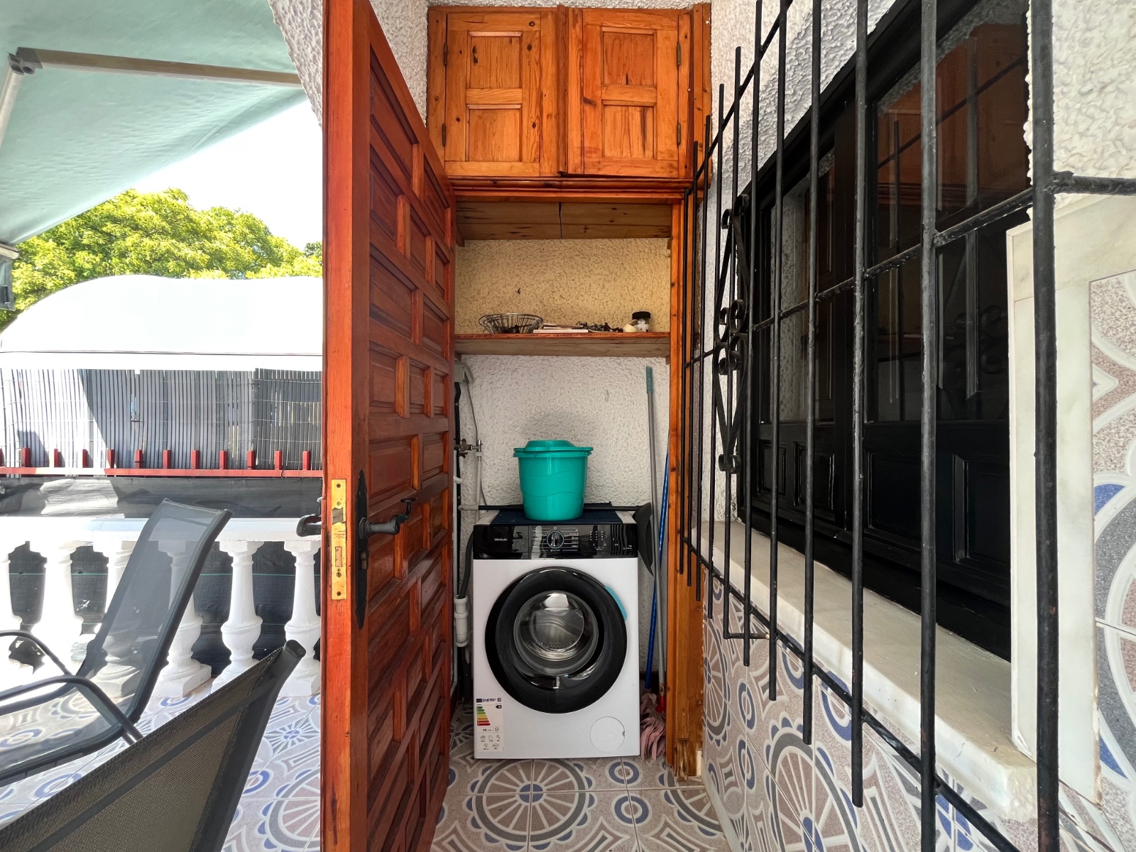 Master bedroom in villa for sale in San Fulgencio
