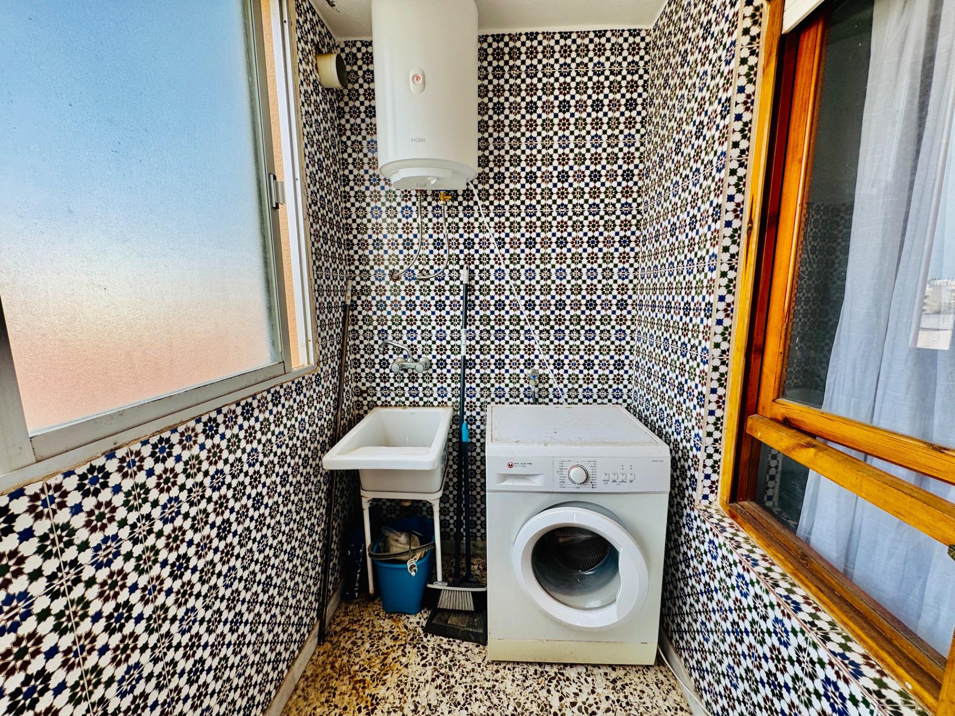 Master bedroom in apartment for sale in Torrevieja