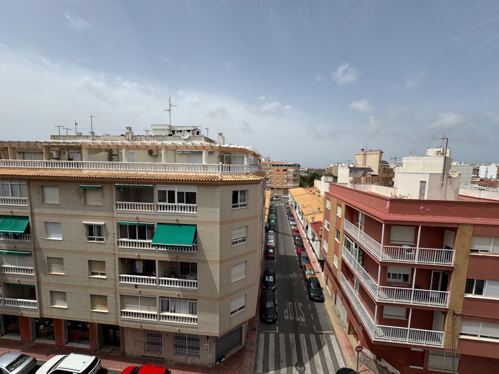Dining area in apartment for sale in Torrevieja