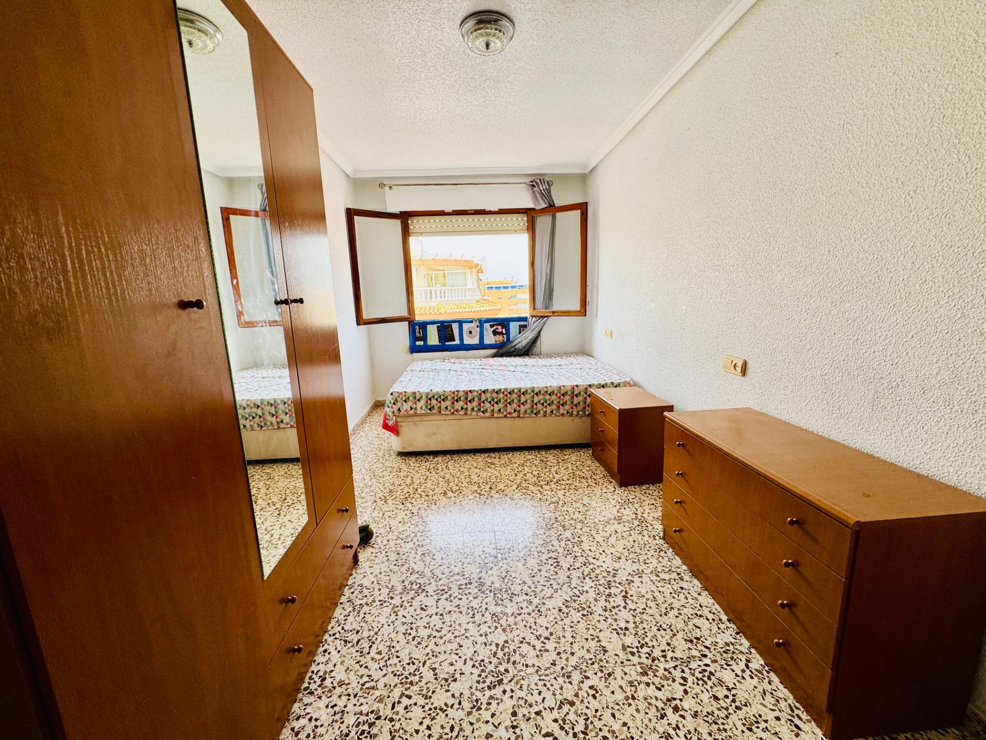Living room in apartment for sale in Torrevieja