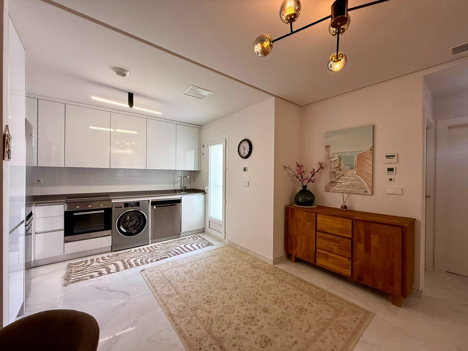 Master bedroom in apartment for sale in Torrevieja