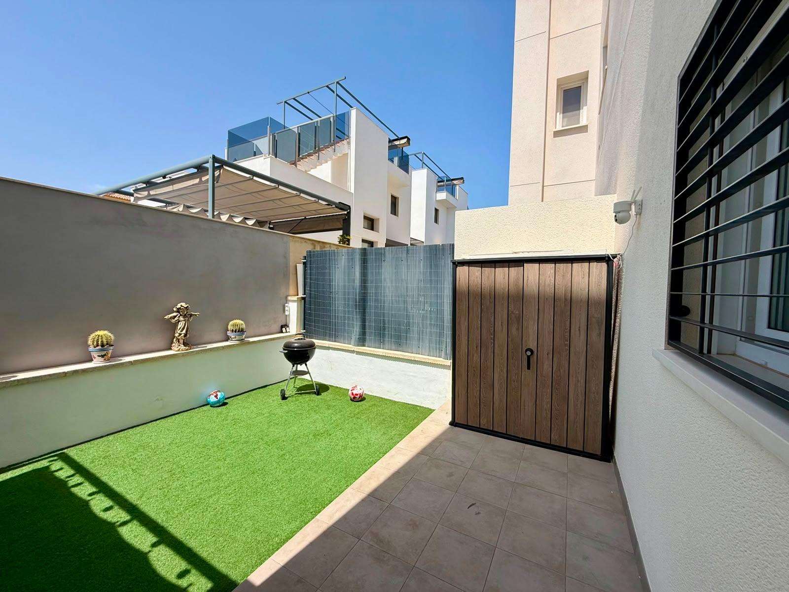 Living room in apartment for sale in Torrevieja