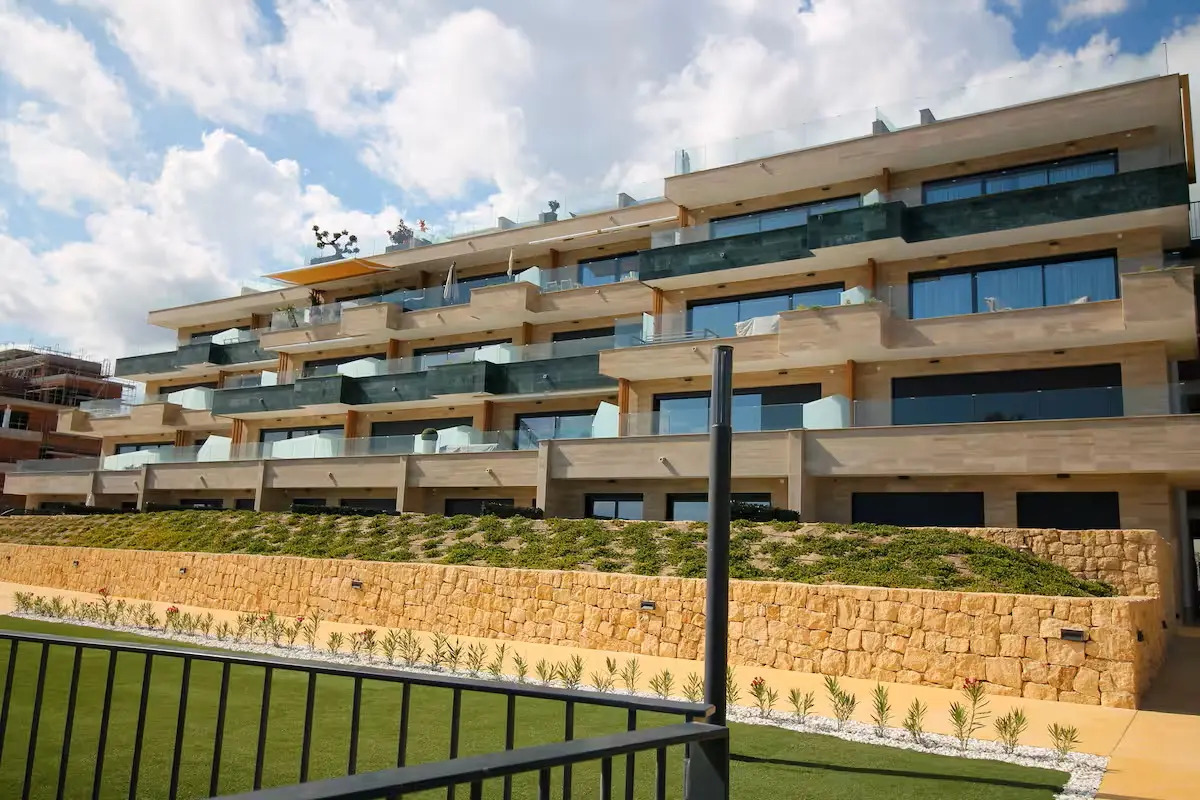 Exterior view in duplex for sale in Finestrat
