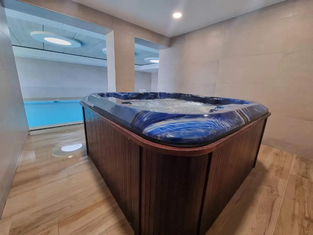 Bedroom in duplex for sale in Finestrat