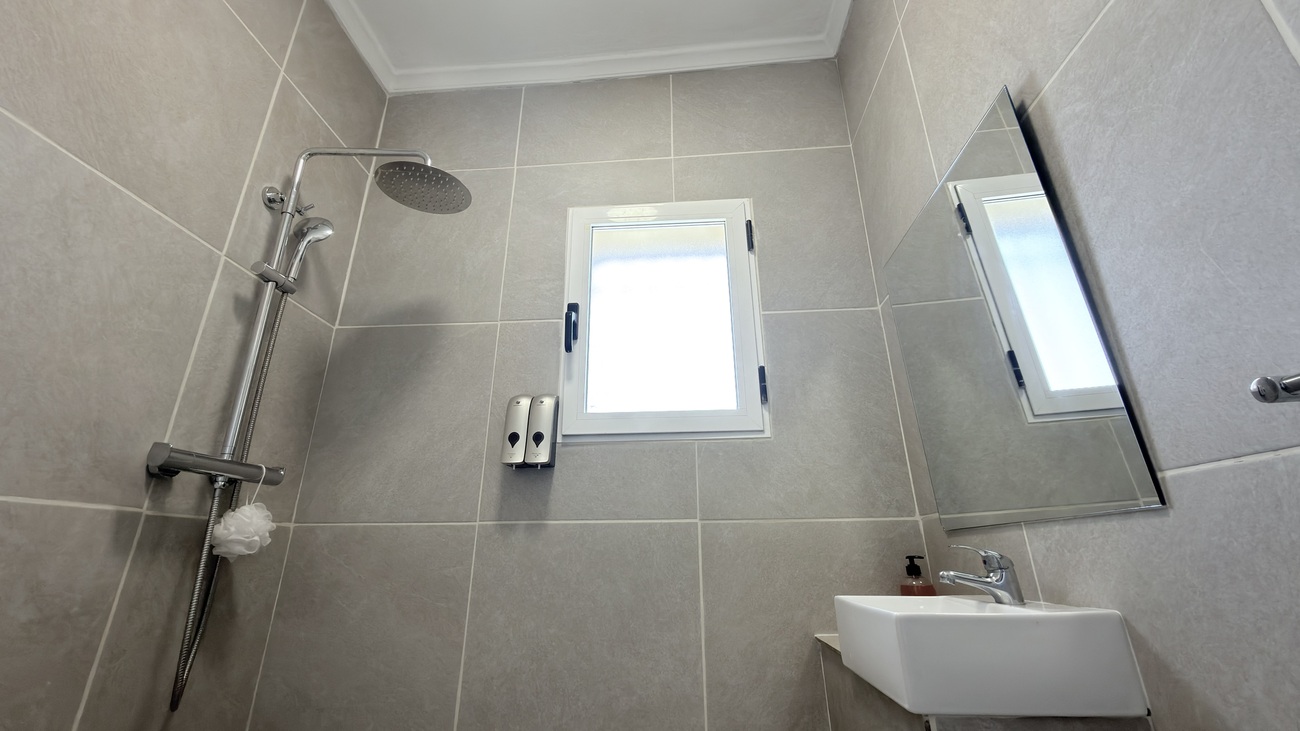 Kitchen in villa for sale in Orihuela Costa