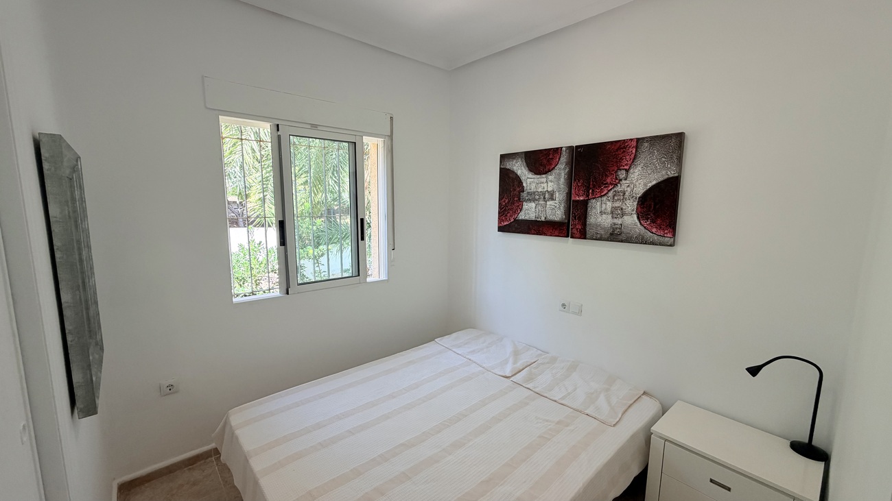Master bedroom in villa for sale in Orihuela Costa
