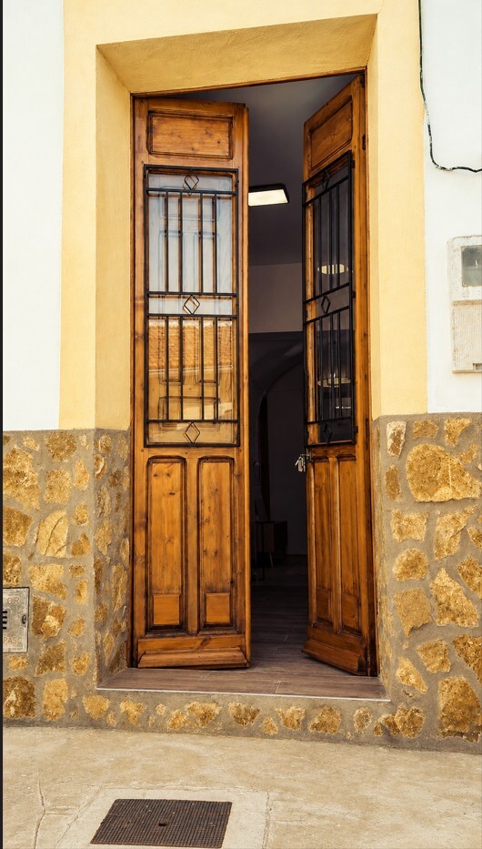 Unique Fully Renovated Cave-Style Home in Lorquí, MurciaAre you looking for something different from a typical Spanish property