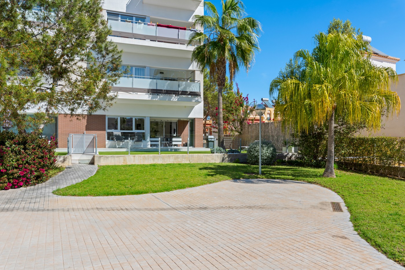 Bathroom in apartment for sale in Orihuela Costa