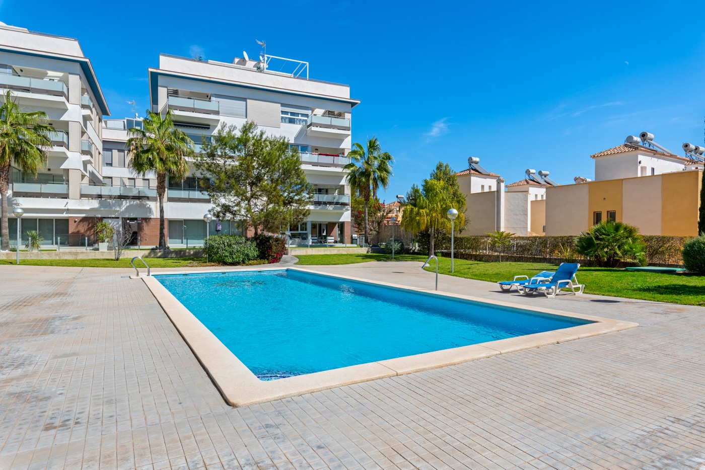 Dining area in apartment for sale in Orihuela Costa