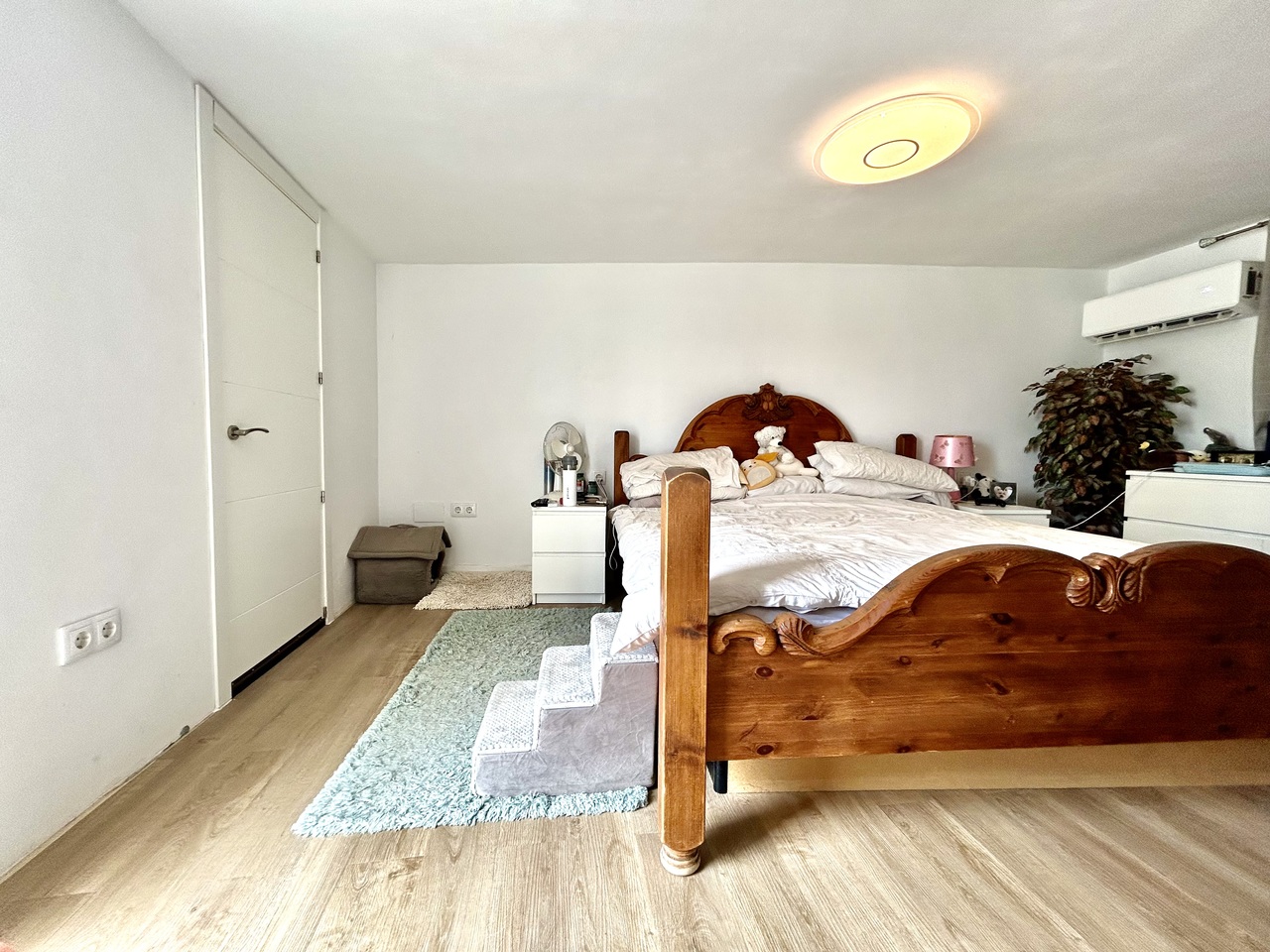 Kitchen in villa for sale in Los Montesinos