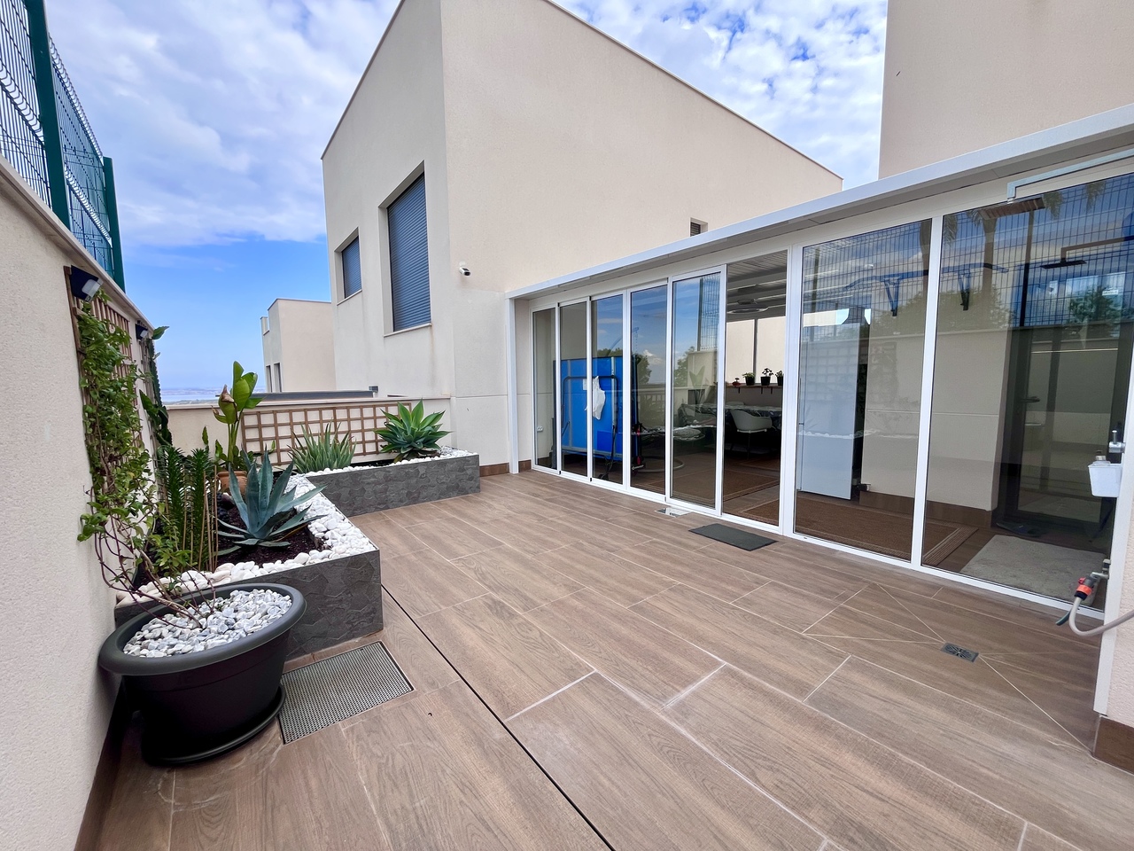 Exterior view in apartment for sale in San Miguel de Salinas