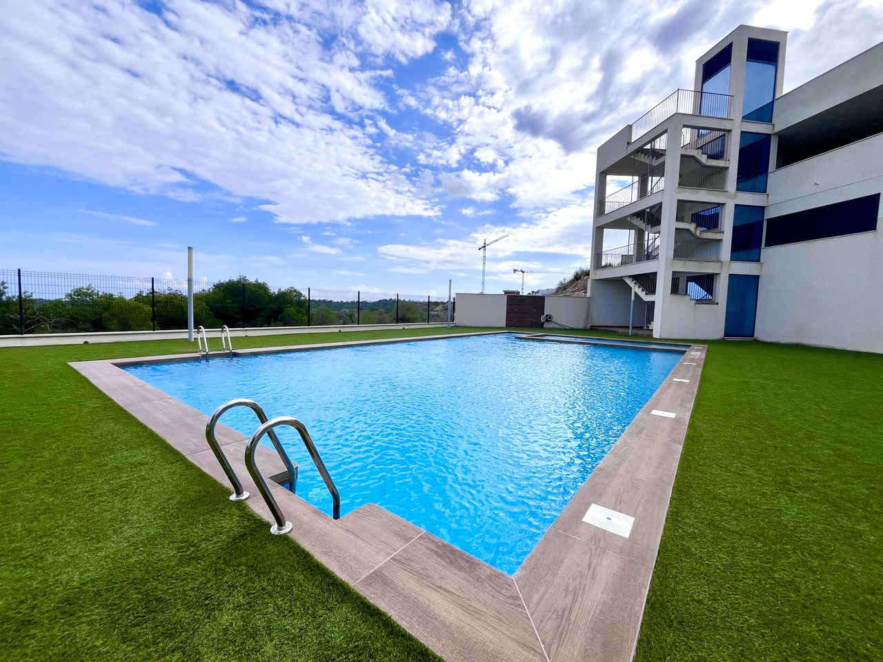 Garden in apartment for sale in San Miguel de Salinas