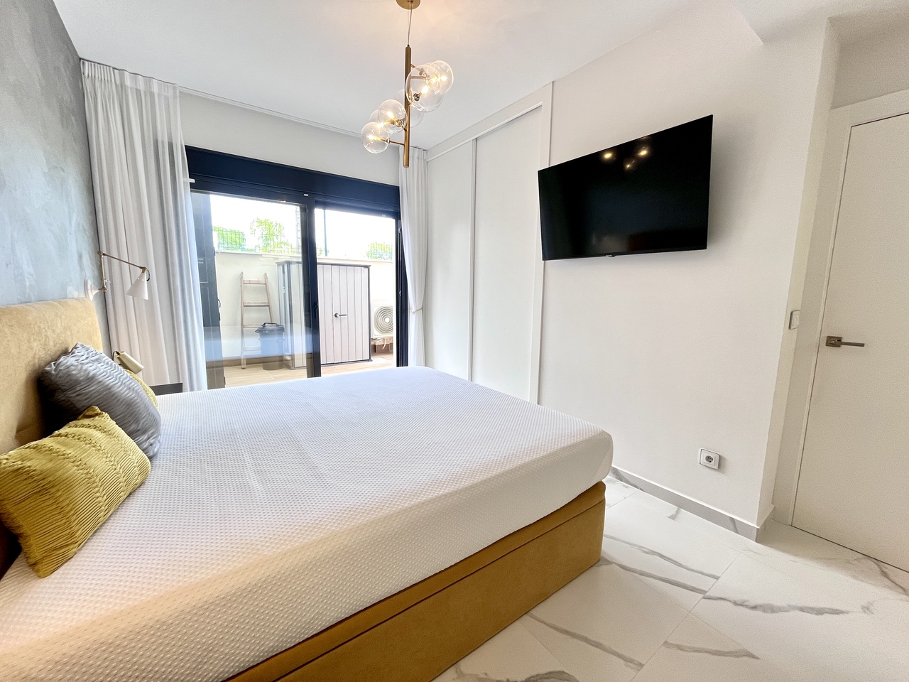 Garden in apartment for sale in San Miguel de Salinas