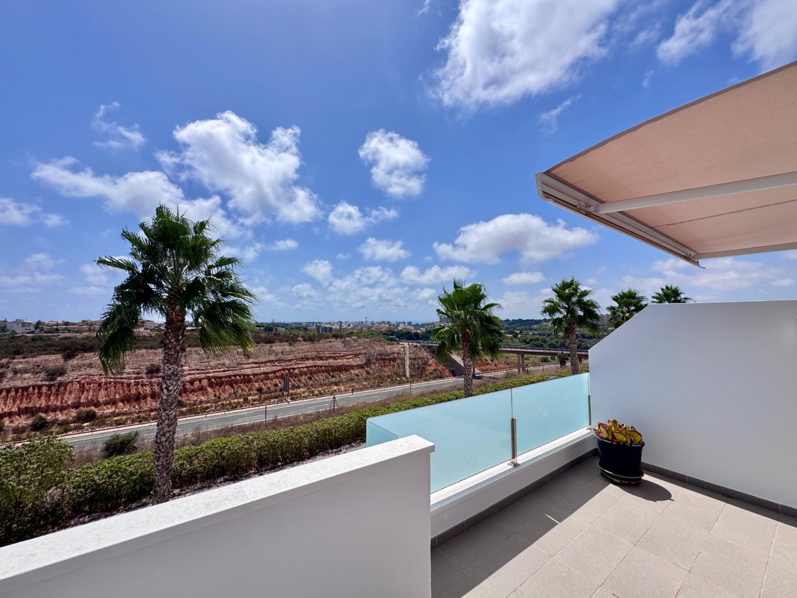 Bedroom in terraced for sale in Cabo Roig