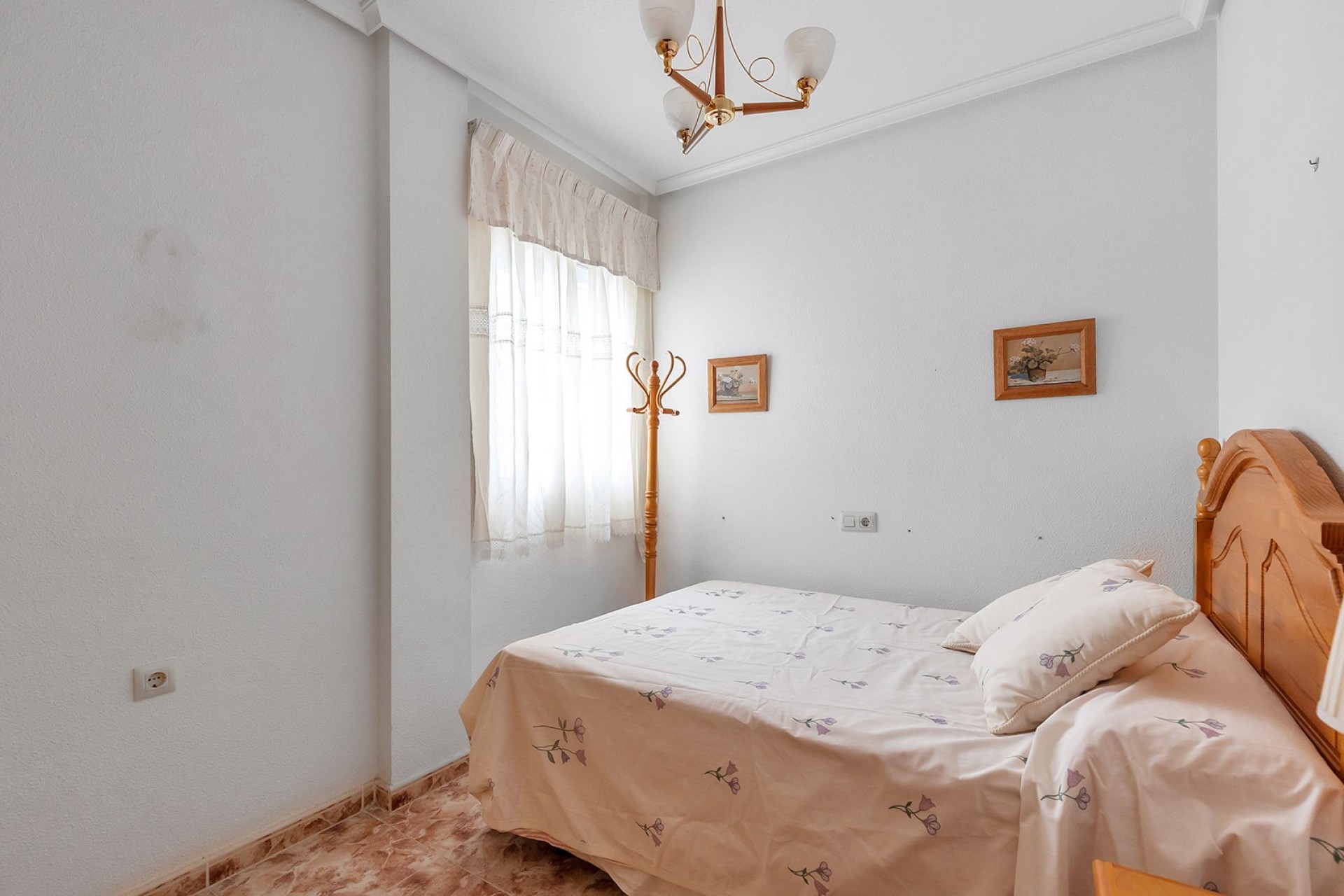 Bedroom in apartment for sale in La Mata