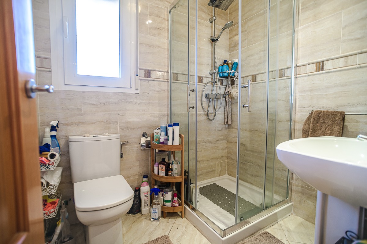 Garden in villa for sale in Torrevieja