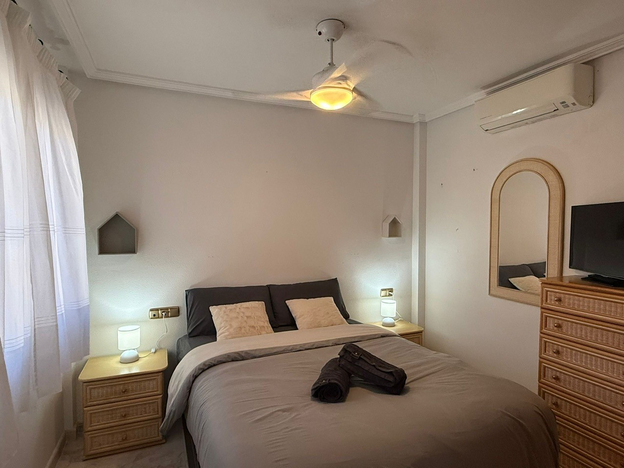 Terrace in villa for sale in Orihuela Costa