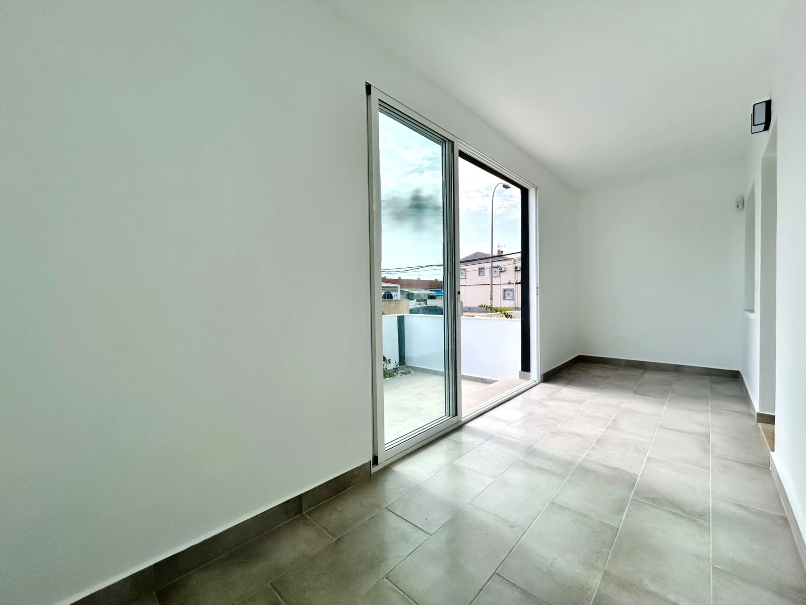 Dining area in bungalow for sale in La Siesta