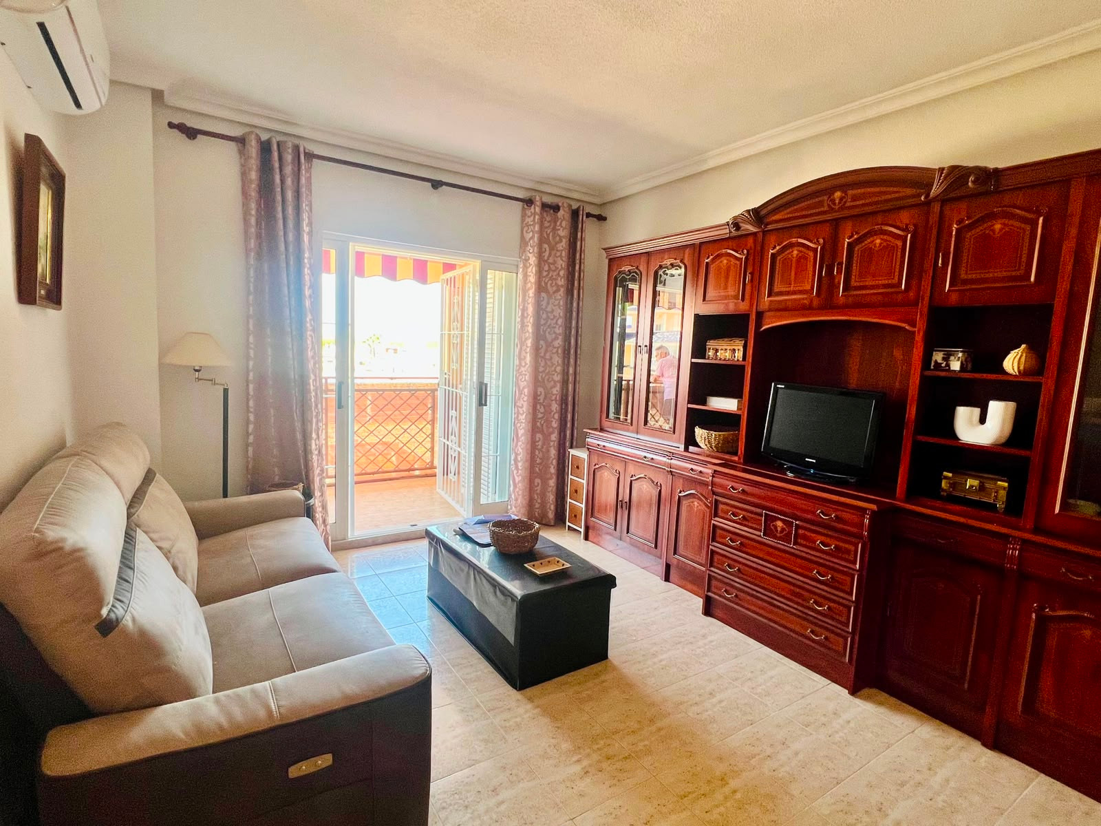 Garden in apartment for sale in La Mata