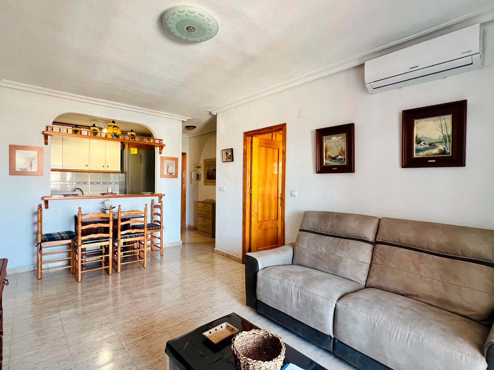 Dining area in apartment for sale in La Mata