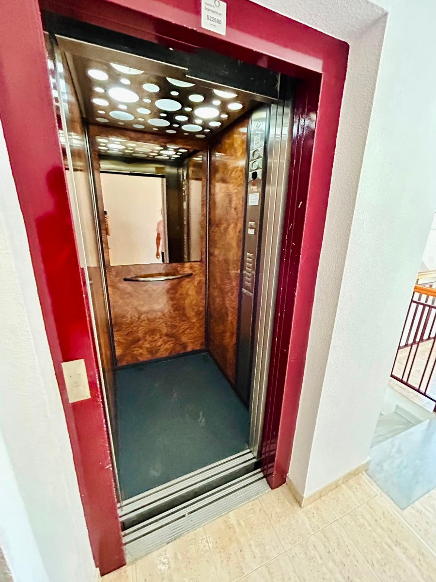 Bathroom in apartment for sale in La Mata