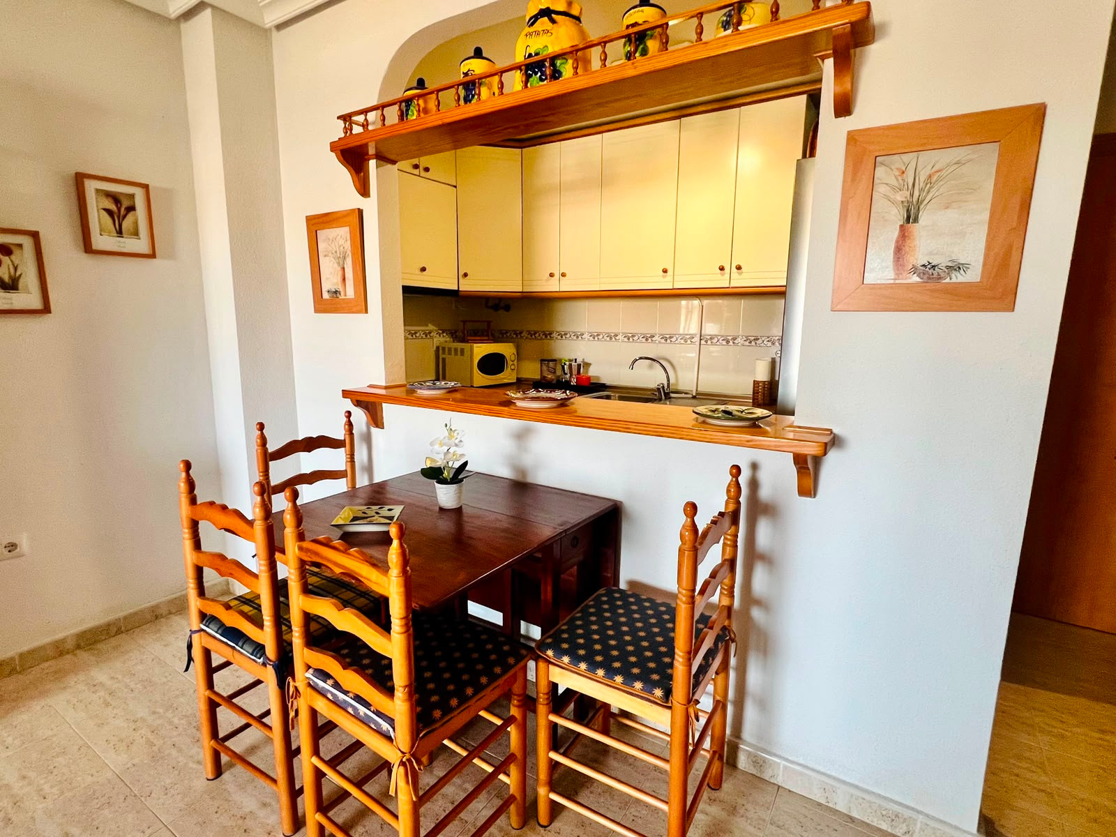 Dining area in apartment for sale in La Mata